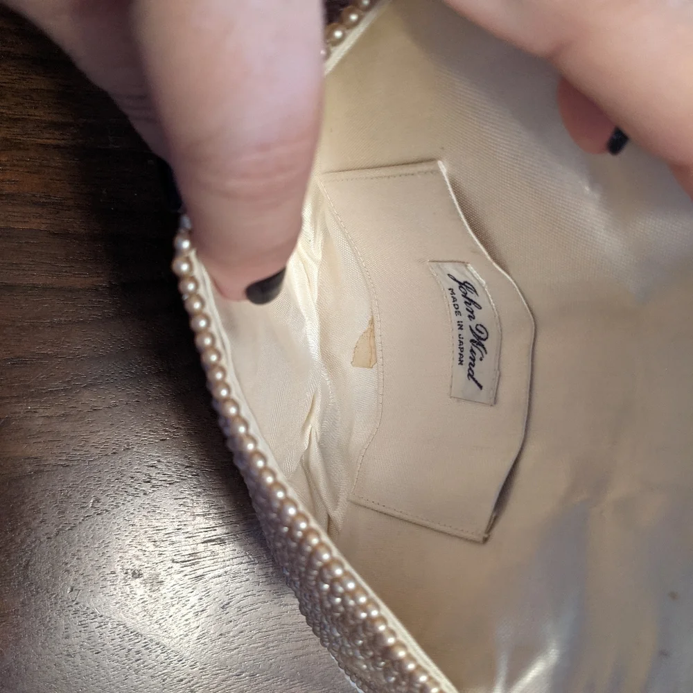 Vintage John Wind Beaded Purse
